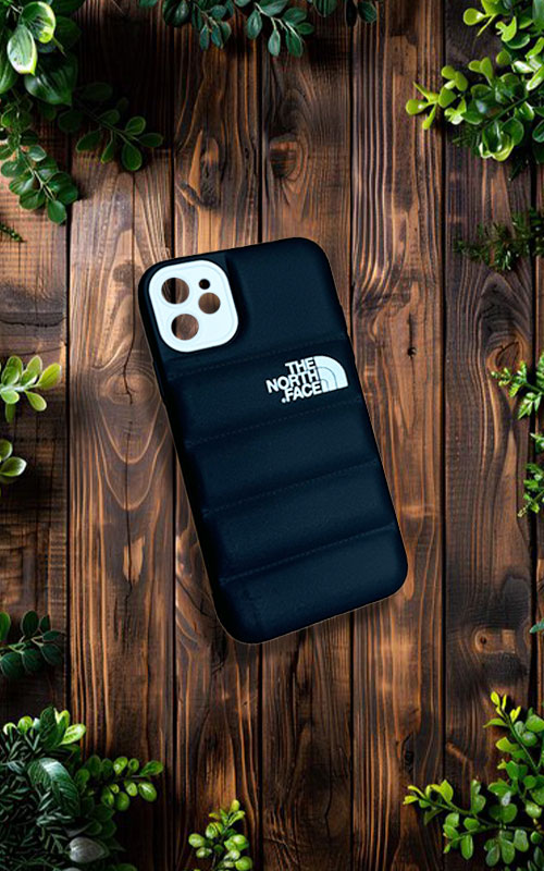iphone_11_puffy_north_face_black