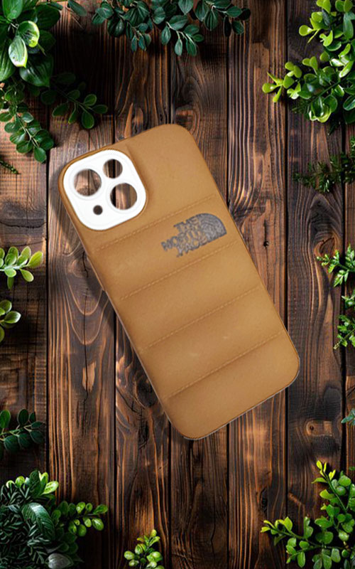 the_north_face_puffy_dark_brown_iphone_14